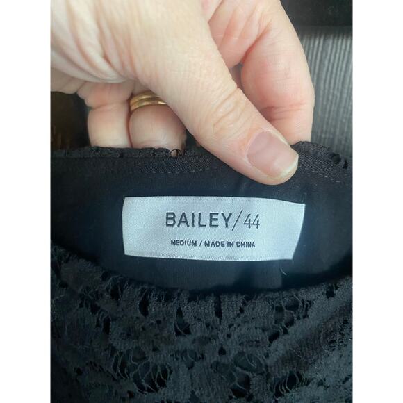 BAILEY 44 Black Floral Fringe Lace Off The Shoulder Shirt-Size M - Picture 7 of 9